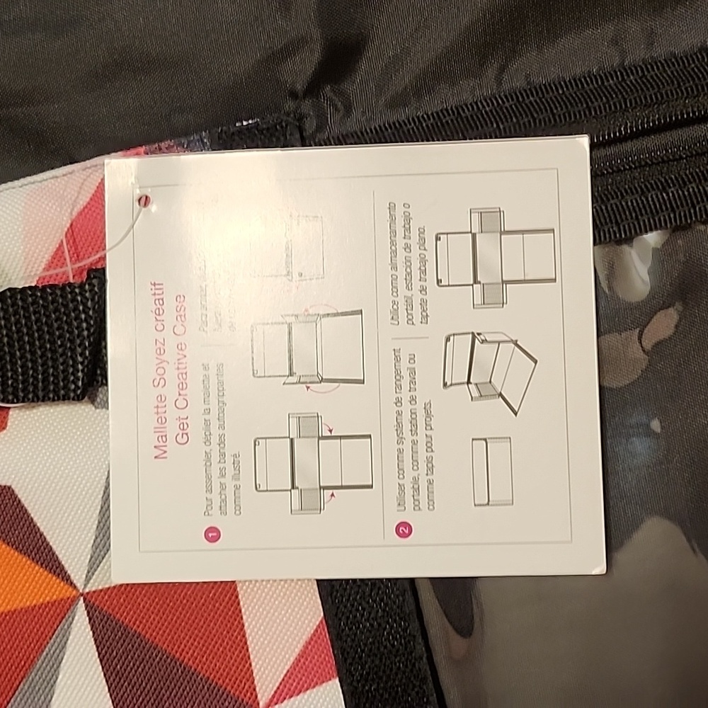 Thirty-One Get Creative Case Geometric Pattern - Picture 5 of 5